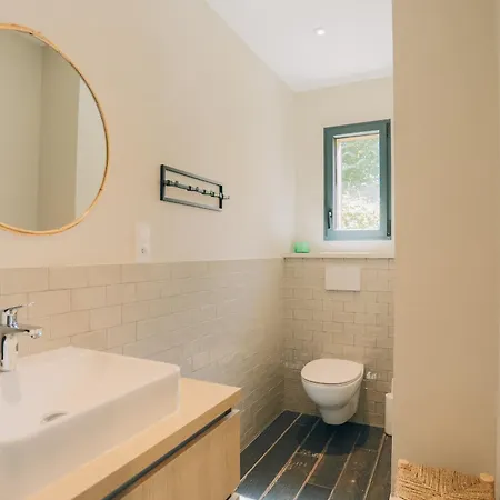 Kirribilli فيلة ريفدو بلاج