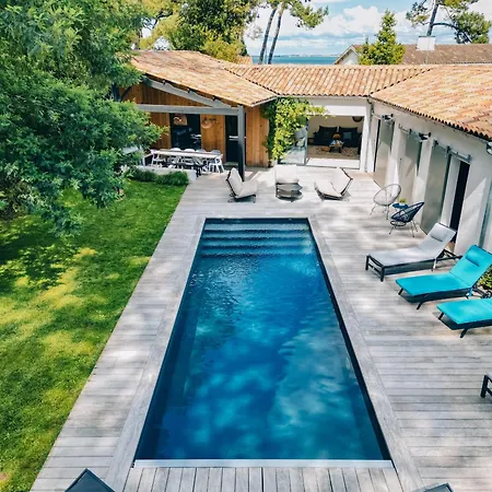 Kirribilli فيلة *